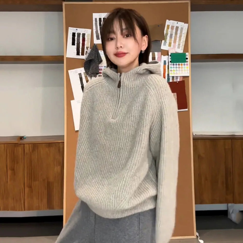 Gray Zipper Knitted Sweater Women's Style Lazy Fashion Anti-Aging Design Top Winter High-End Feeling Self-Confident Elegant