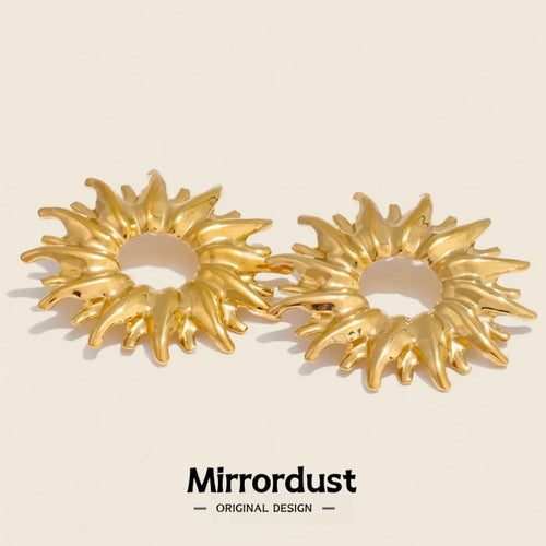 Exaggerated Stainless Steel Hollow Sun Stud Earrings18KGold-plated Elegant Charm Earrings for Women