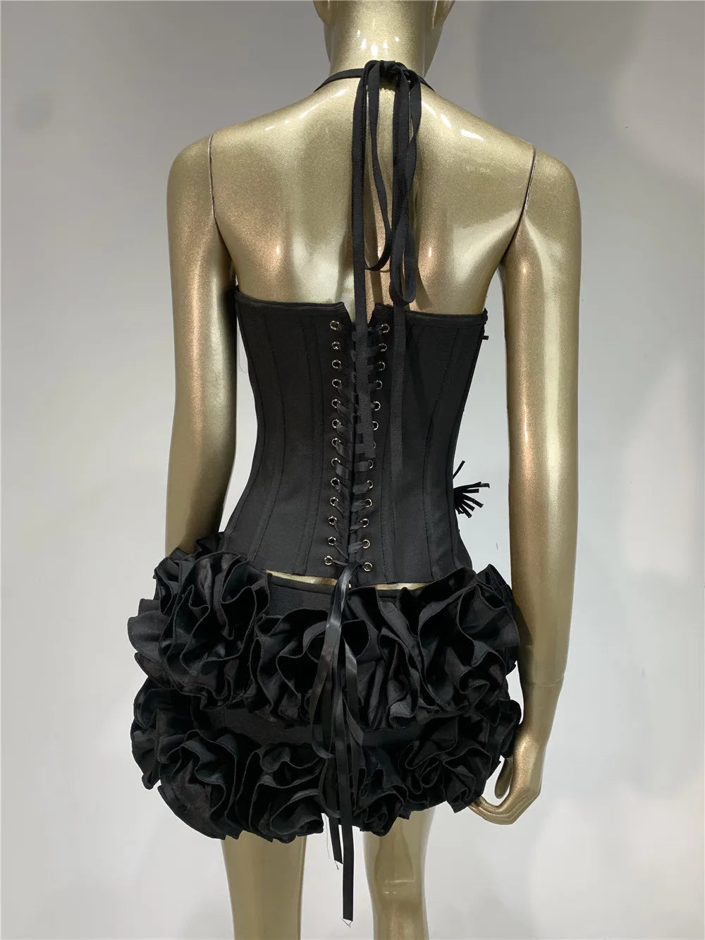 Women Sexy Party Dress Halter Laced Up Crop Top And Flowers Mini Skirt Two Piece Sets Club Evening Celebrity Outfits Wholesale