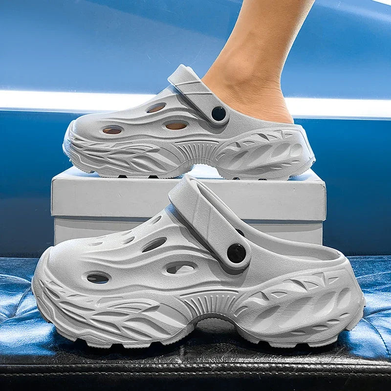 Summer New High-quality EVA Perforated Breathable Wearable Casual Solid Color Simple Thick-soled Large-sized Couple Sandals