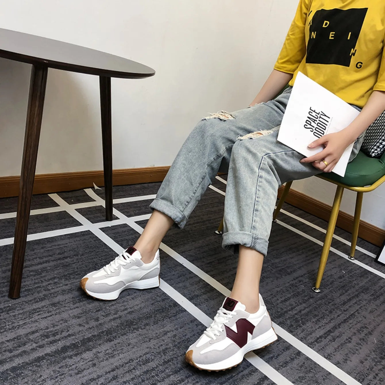 New Women's Causal Sneakers Summer Shoes Woman Fashion Breathable Lace Up Sports Shoes for Women Platform Walking Designer Shoes