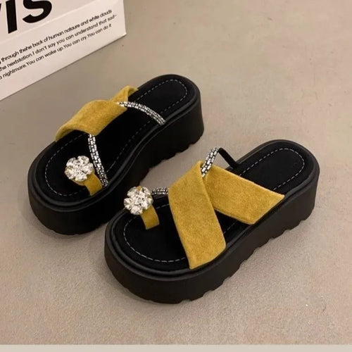 Diamond toe thick soled slippers for women's summer shoes, new height increasing design, paired with skirts and women's sandals