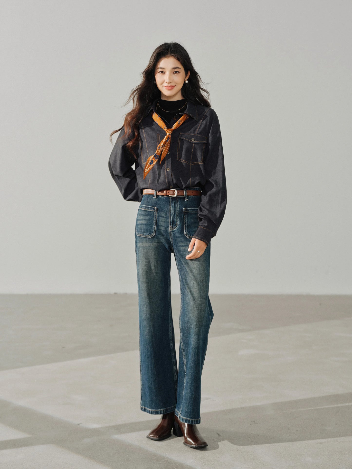 Casual Contrast Stitch Shirt Jacket Loose Long Sleeve Blouse for Women Stylish Collared Overshirt for Autumn Layered Slim Look