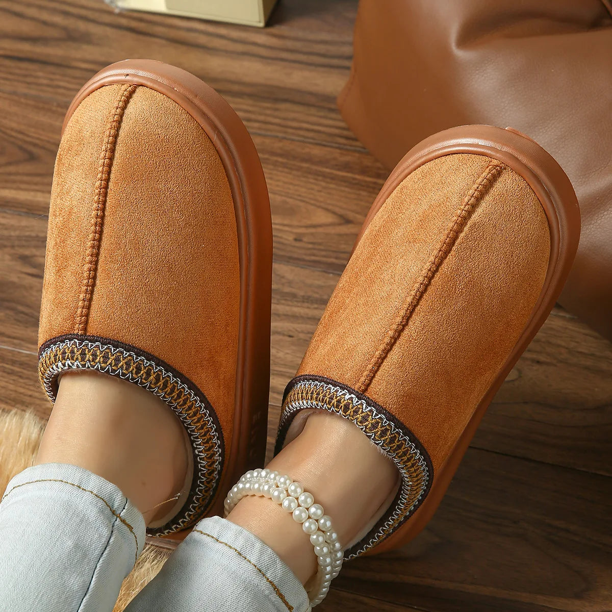 Pantoufles D'hiver Chaudes Pour Femmes, Intérieur En Peluche, Semelle Épaisse Antidérapante, Chaussures De Maison Chaudes Brodée