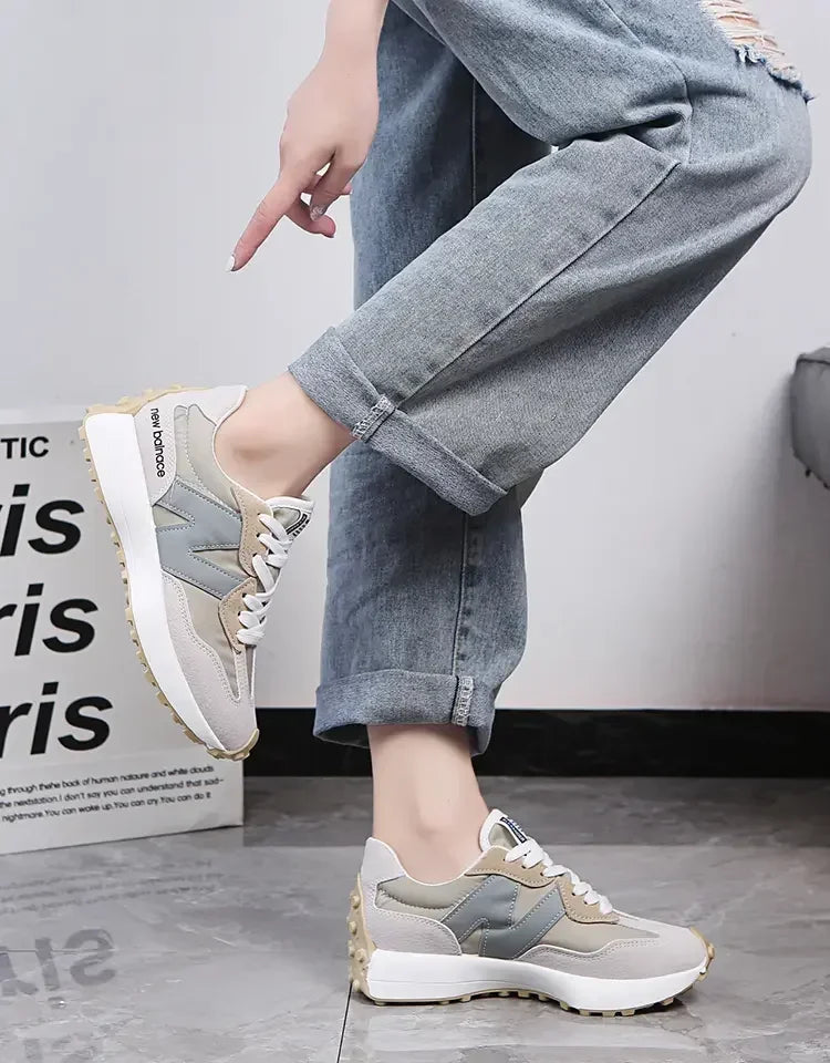Women Casual Shoes Fashion Breathable Walking Flat Shoes Sneakers Women 2025 & 2026 Gym Vulcanized Shoes White Female Footwear