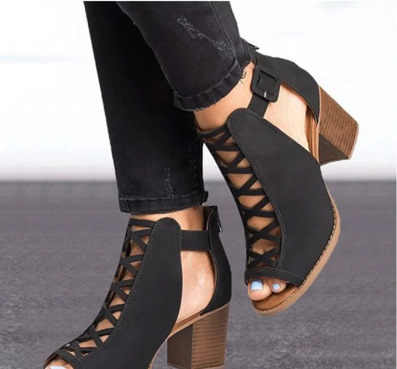 Wish2025 Summer New Roman Fish Mouth Hollow out Large Size 43 Buckle Sandals Thick Heel High Heel Independent Station Shoes