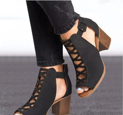 Wish2025 Summer New Roman Fish Mouth Hollow out Large Size 43 Buckle Sandals Thick Heel High Heel Independent Station Shoes