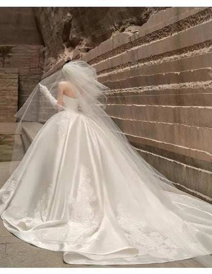Satin Light Wedding Dress French Strapless Sleeveless Main Yarn High-end Heavy-duty Plus Size Outdoor Yarn For Brides Customized