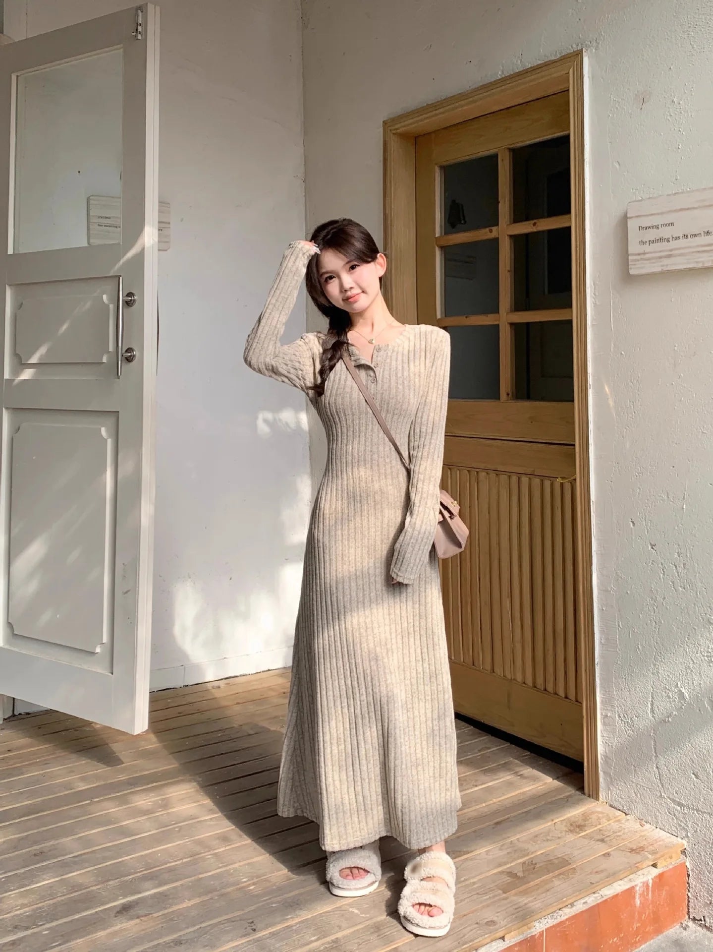 French Style Long Sleeve Knitted Dress Vintage Waist Cinching A- Line Skirt Women Autumn Winter New Arrival Slimming Inner Wear