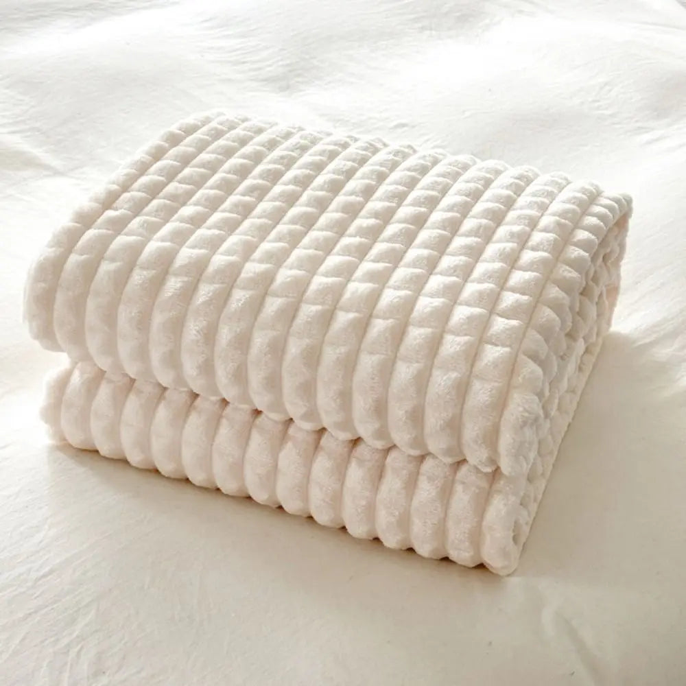 Multifunctional Solid Color Flannel Blanket Comfortable Thickened Sofa Blanket Warm Soft Office Nap Blanket Unisex