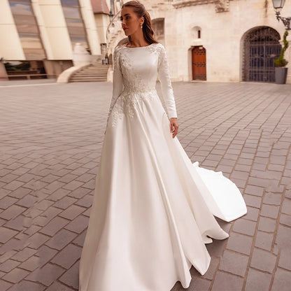 Modest Wedding Dress for Woman Bride Customized Round Neck Long Sleeves Beading Applique A Line Sweep Train Bridal Gown