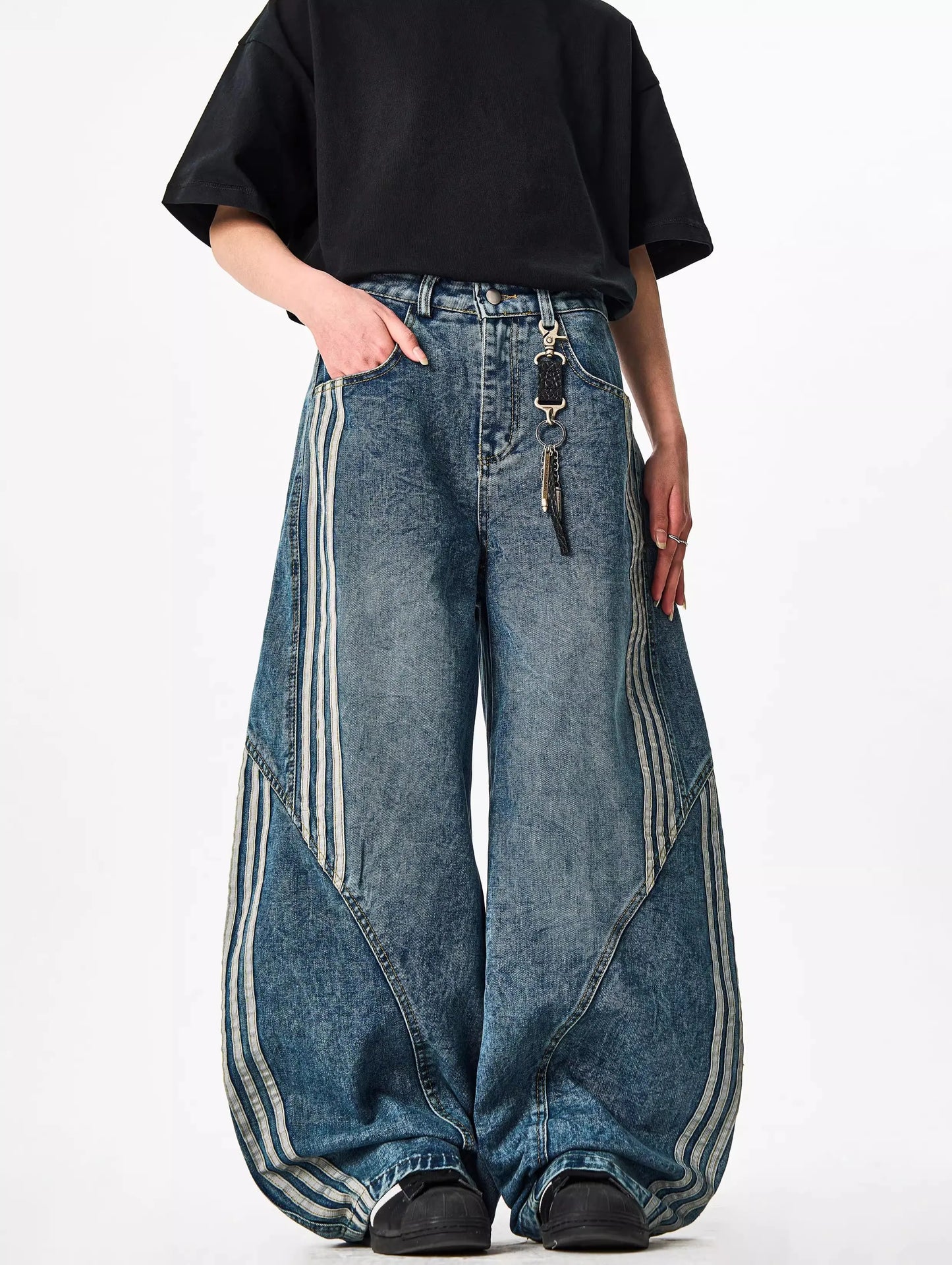 Y2K Custom Women Jeans Vintage Reconstruction Denim Pants Wide Leg With Distressed Wash And Stripe Details