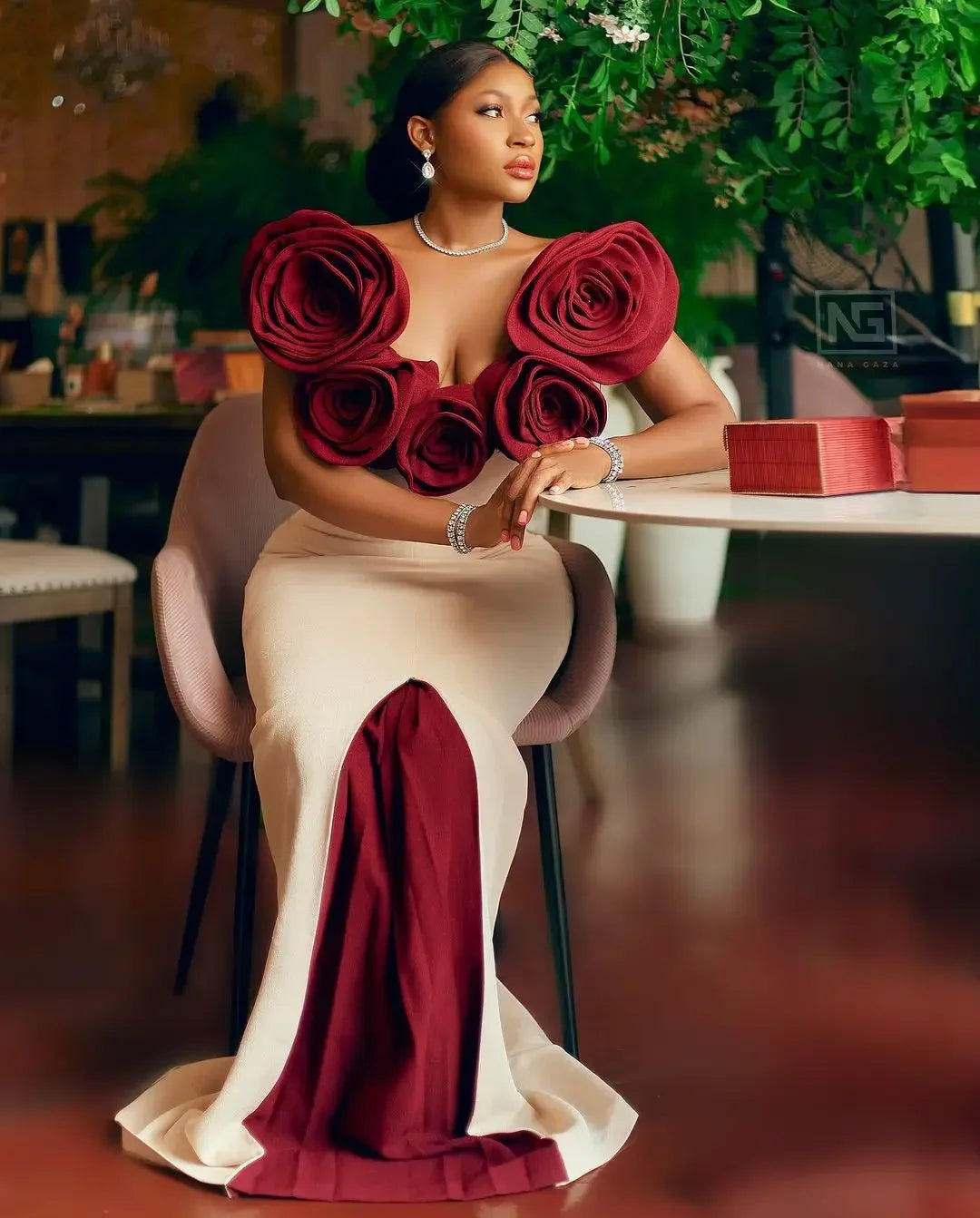 Customized Prom Dresses Flower V-Neck Mermaid Evening Dress Sleeveless Exquisite High Quality Formal Wedding Party Gown Women