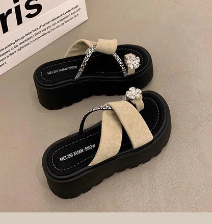 Diamond toe thick soled slippers for women's summer shoes, new height increasing design, paired with skirts and women's sandals