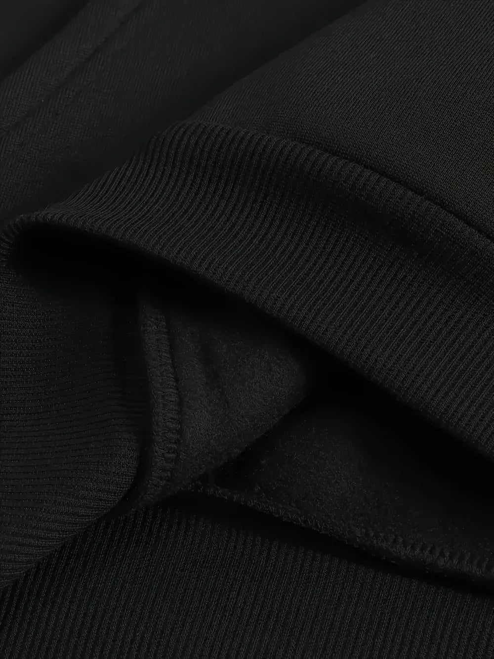 Fashionable men's autumn Gothic letter print comfortable soft hooded sweatshirt suitable for outdoor street wear