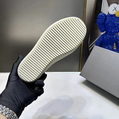 Rric High Quality Female Canvas Shoes Trend Brand Designer Couple Board  Mountaineering rmk  Sports Shoes  Women Shoes