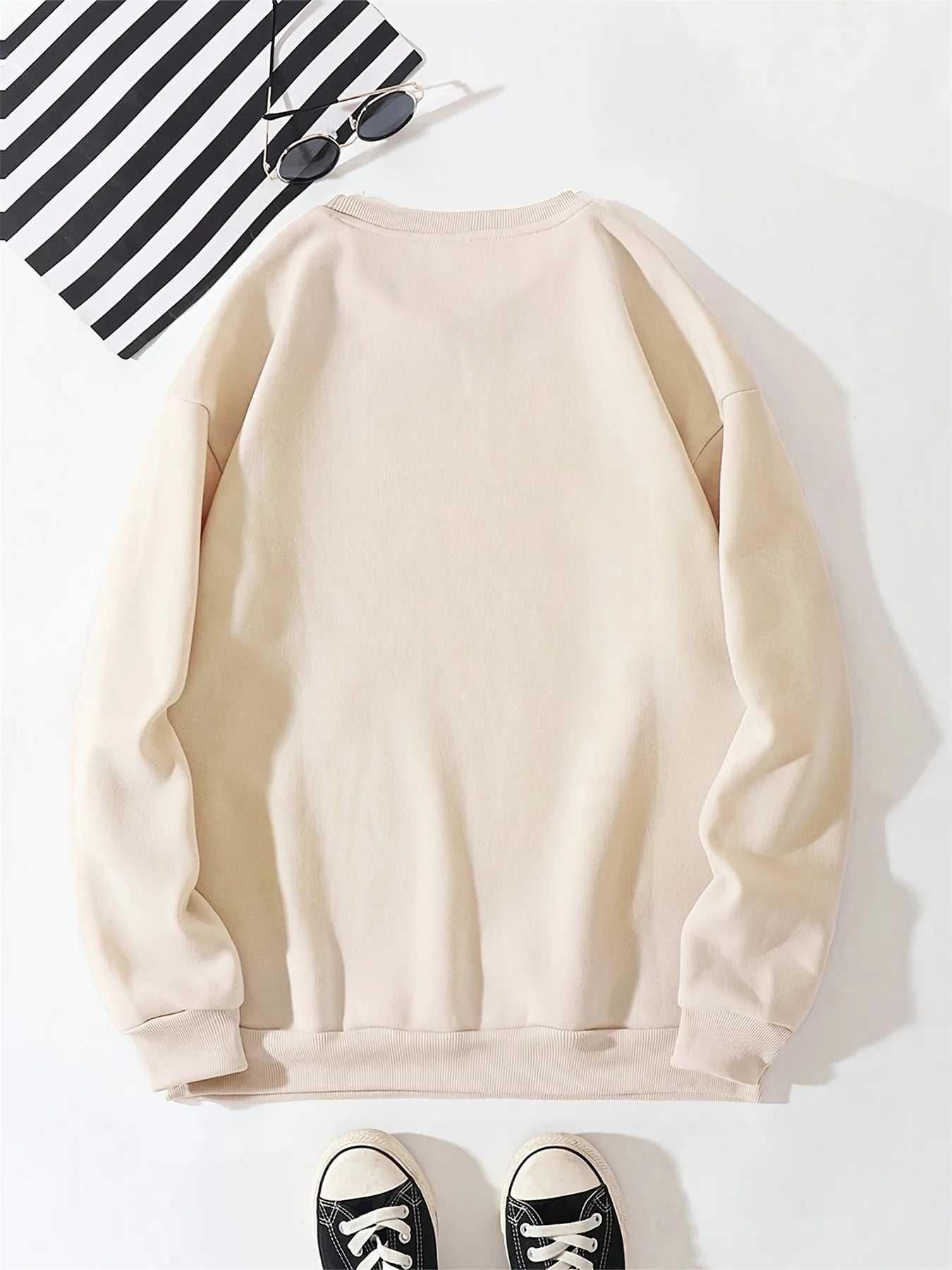 Men's autumn and winter fashionable casual loose futune letter graphic printed long sleeved round neck sweatshirt