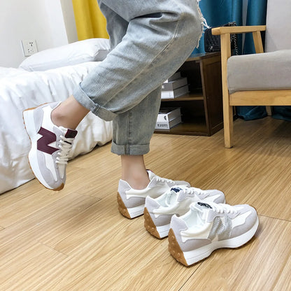 New Women's Causal Sneakers Summer Shoes Woman Fashion Breathable Lace Up Sports Shoes for Women Platform Walking Designer Shoes