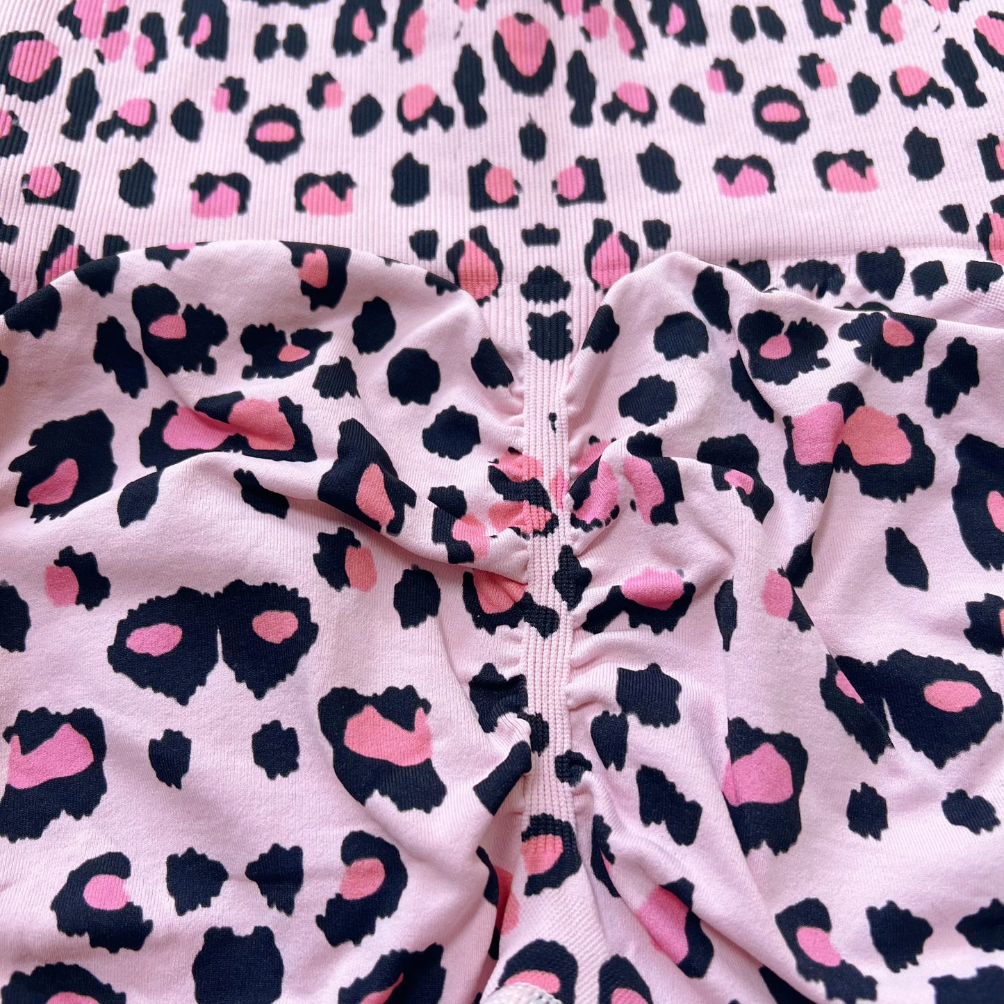 Women Gym Leopard Leggings Scrunch Butt Lifting Athletic Workout Leggins Training Yoga Pants Outdoor Sports Fitness Tights