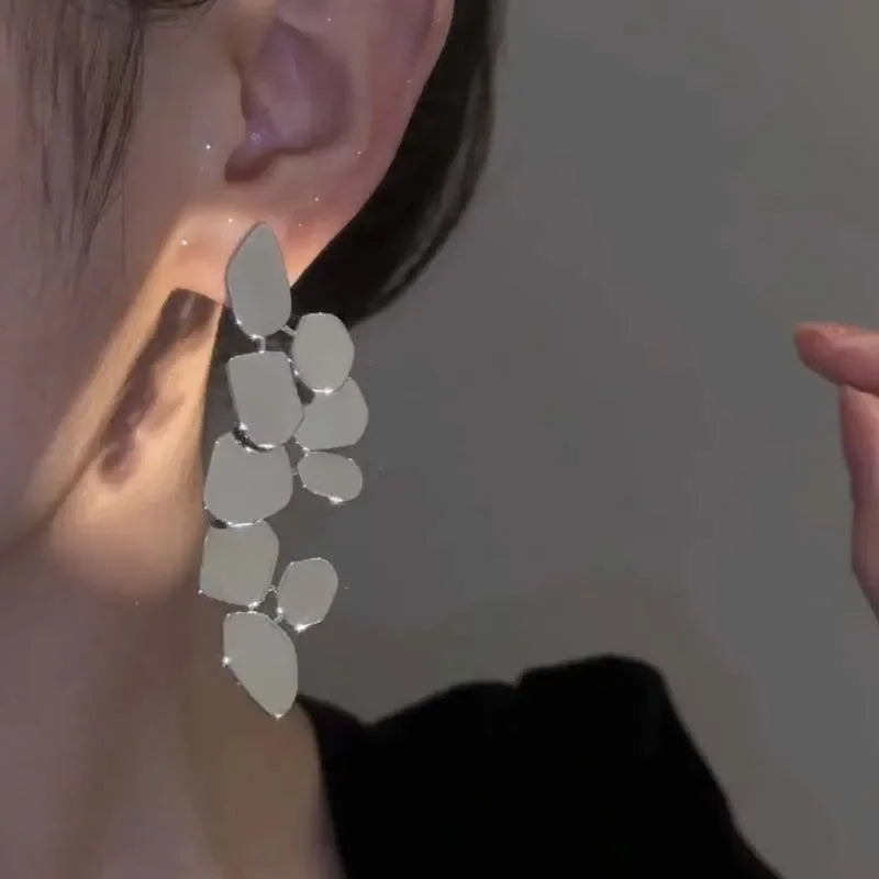 Exaggerated Metal Irregular Pendant Earrings For Women Fashion Silver Color Leaf Long Hanging Earrings Wedding Jewelry 2025