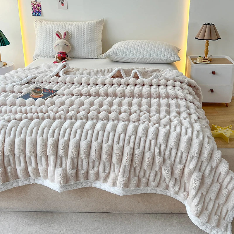 Imitation Rabbit Fur Blankets,Warmth Soft Fleece Velvet Bedspread,Beige Bed Cover Mulitfunctional Travel Drop Shipping 150*200cm