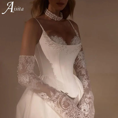 Wedding Dresses Spaghetti Straps Corset Sweetheart Mermaid Bridal Gown Sweep Train Backless Princess Bride Gown Customized