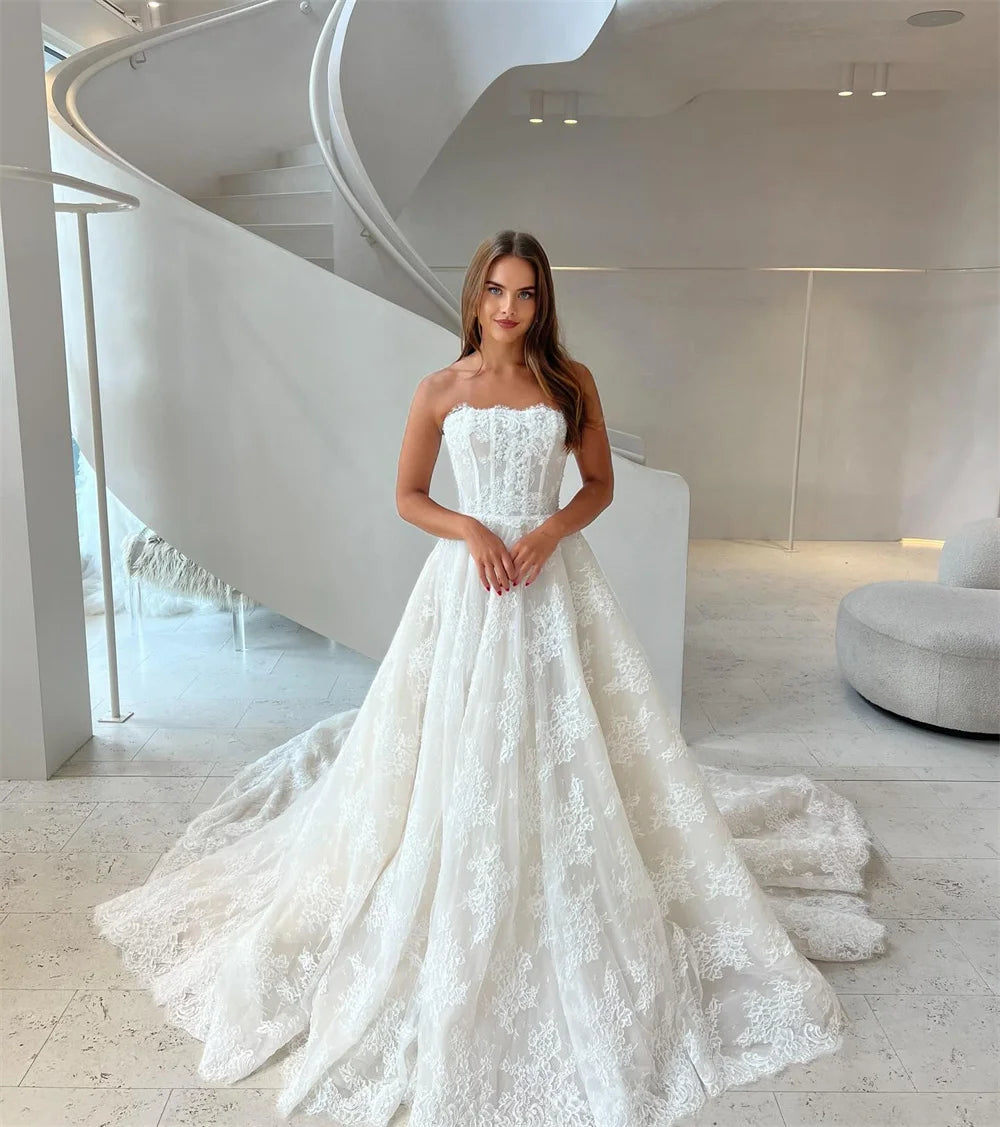 Kyoto Customized Ivory Lace Appliques Sleeveless Wedding Dress A-line Button Back vestidos de novia Chapel Train Evening Dresses