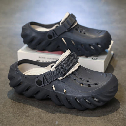 New Men's Fashionable Versatile Sandals Anti Slip and Wear-resistant Shoes Thick Soled Soft Soled Slippers Breathable