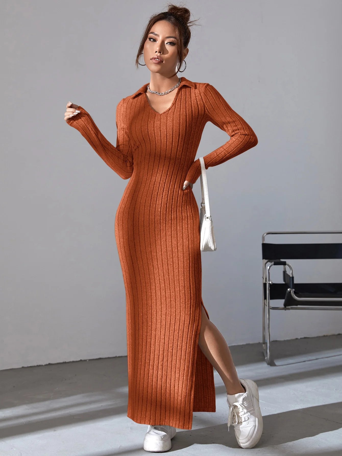 Long knitted fitted lapel pit strip tight long-sleeved dress for autumn/Winter 2025