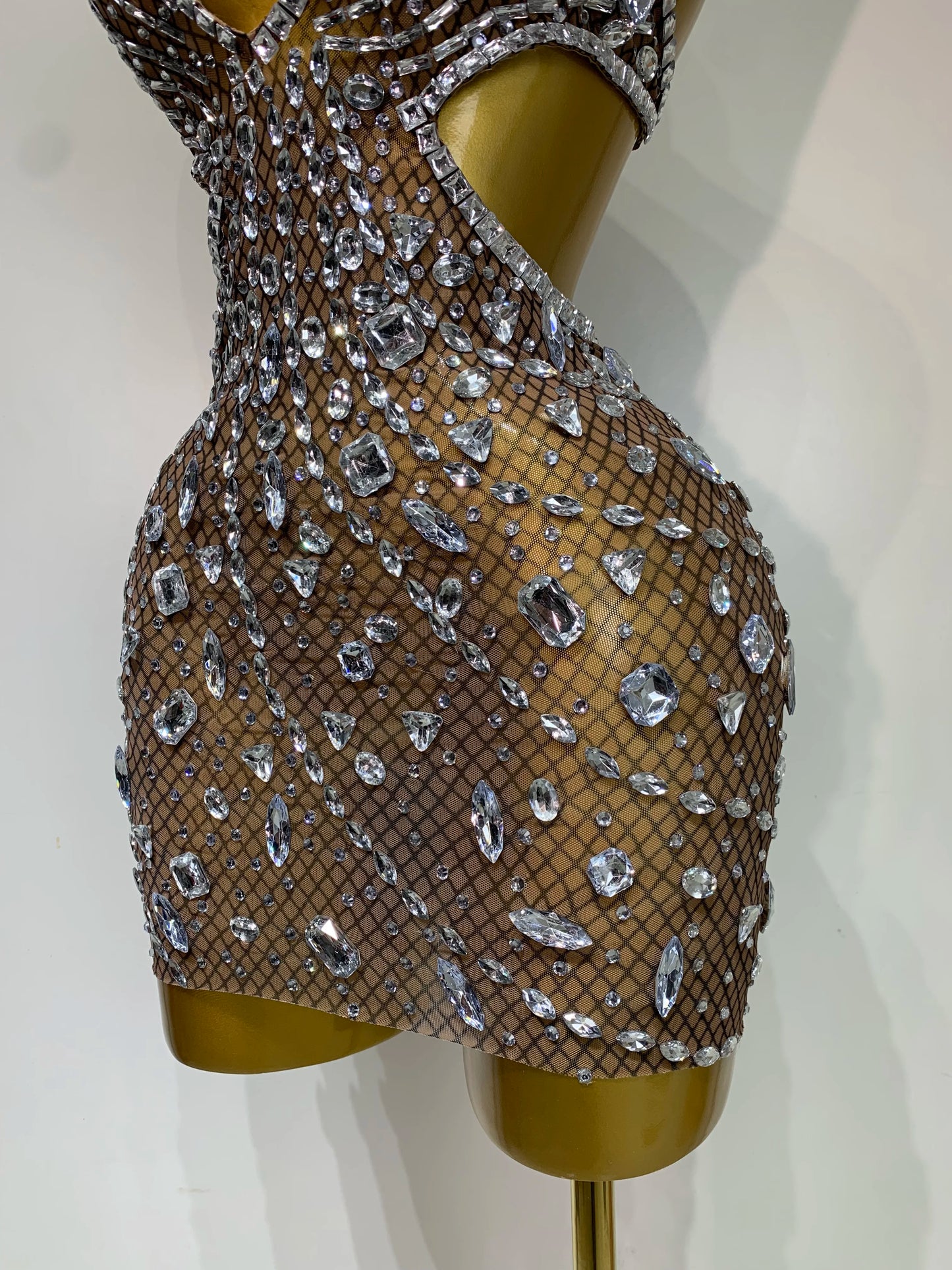 Sexy Sparkly Diamond Backless Short Dress 2025 Women Sleeveless Mesh See Through Evening Birthday Gown Singer Stage Outfit