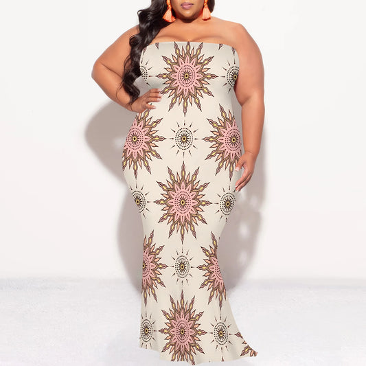 Plus Size Strapless Maxi Dress with Stylish Gold Geometric Design, Modern and Trendy