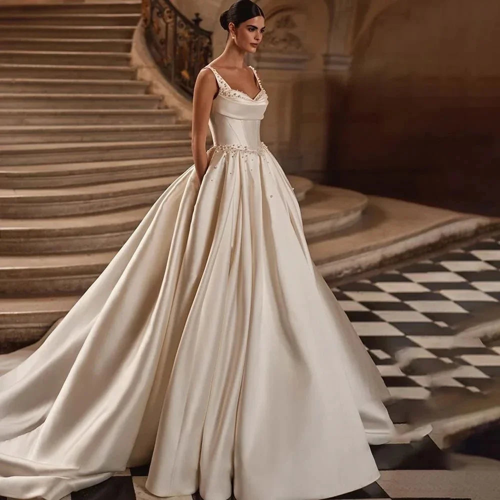 Elegant Ivory Spaghetti Straps With Pearls Wedding Dress Pleated Princess vestidos de novia Customized Satin Ball Gown Plus Size