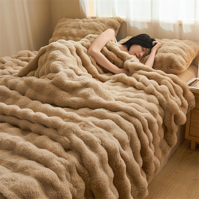 Ultra Soft Luxury Flffy Faux Rabbit Fur Blanket, Thick Winter Warm Throw Blankets, Plush Cozy Bubble Fleece Blankets Home Decor