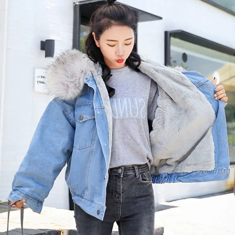 Korean Style Fleece Lined Thickened Hooded Lamb Fur Denim Jacket Women's Large Collar Versatile Cotton Coat Autumn Winter New Ar