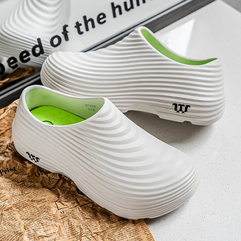 Waterproof Anti-skid Oil Proof Chef Kitchen Shoes Soft Working Footwear Without Steel Cap Clogs Garden Beach Shoes Summer