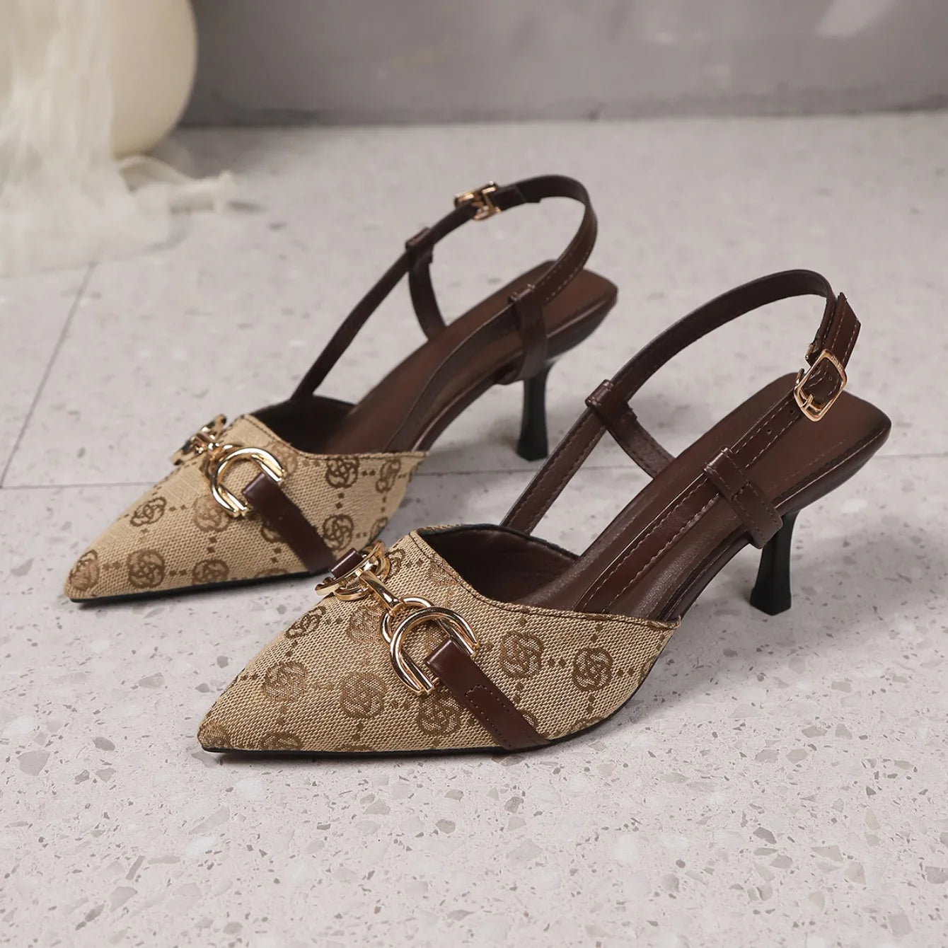 2025 New Women Baotou Sandals Metal Buckle Anti-slip High Heels Shoes Women Pointed Head Wear-resistant Shallow Mouth Sandals