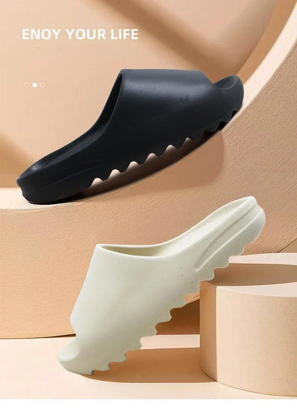 Brand High Quality Super Soft EVA Sole Summer Slippers for Men Bathroom Slippers Home Slides Couple Beach Sandals Male Slipper