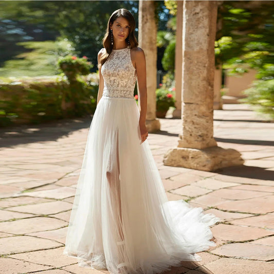 Customized Bohemian Wedding Dresses Lace Applique Halter Backless A Line Sleeveless Bridal Dress Tulle vestidos de novia 2025