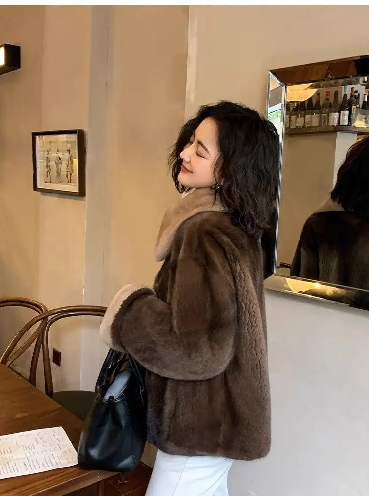 2025 New Coffee Colored Faux Mink Fur Spliced Lapel Fur Coat for Women Young and Loose