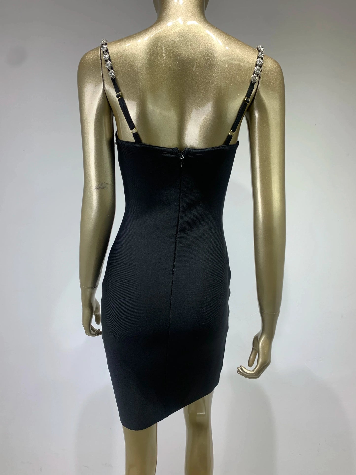 Women's Sexy V Neck Beading Diamonds Black Mini Bodycon Bandage Dresses 2024 Summer Fashion Elegant Evening Cocktail Party Dress