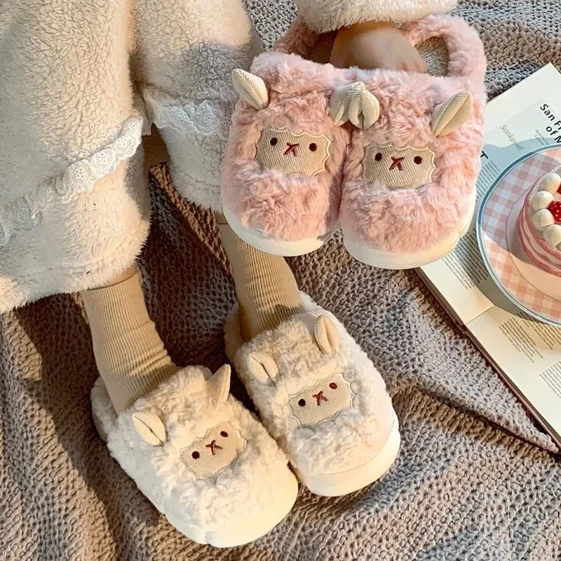 Winter Cartoon Plush Slippers Warm Fluffy Faux Fur Sheep Design Indoor Home Couple Cotton Slippers for Men And Women
