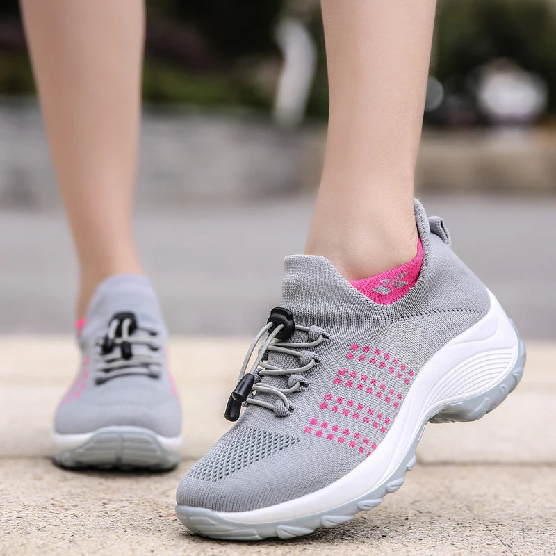 Women Walking Shoes Breathable Fly Weaving Sneakers Non Slip Casual Shoes 7 Color Size 35-45