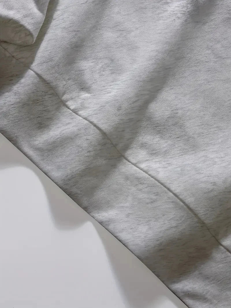 Men's autumn and winter fashionable casual loose Paris letter print fleece pullover long sleeved round neck sweatshirt