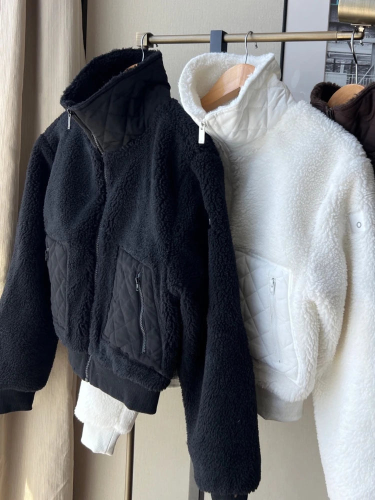 Lamb's Wool Winter Jacket Women Fashion Thickened Stand Collar Short Jacket High Street Black White Zipper Jackets for Women