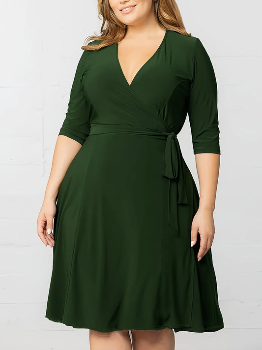 Womens Plus Size Solid Color Dress Casual Comfortable Round Neck Short Sleeve Flowy Fit Everyday Wear