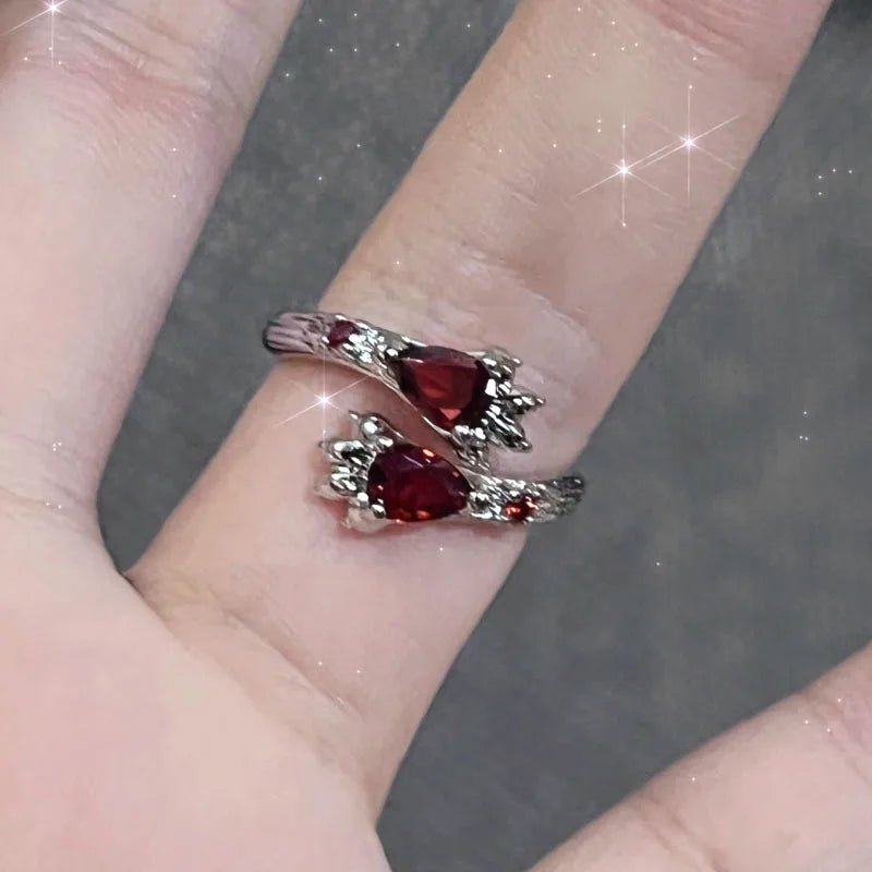 Irregular Red Crystal Glass Heart Aesthetic Rings For Women Y2K Gothic Animal Spider Ring Creative Grunge Jewelry Accessories