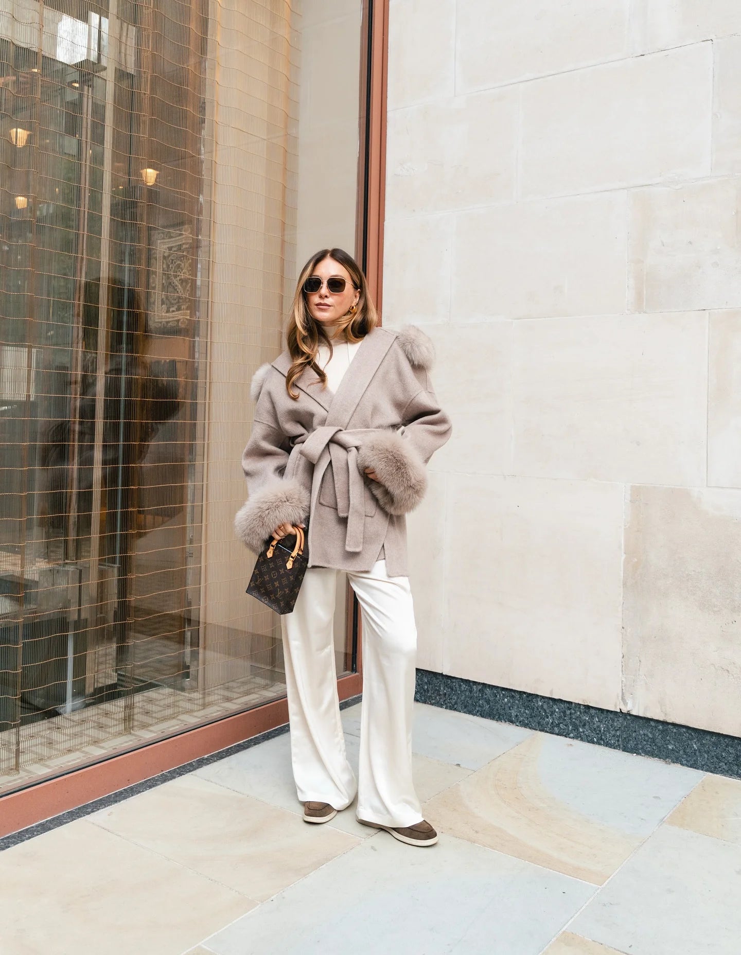 Fashion Hooded Women's Wollen Coat Fur Collar Lace Up Pocket Solid Warm Lady Coats 2025 Autumn Winter Elegant Female Streetwear