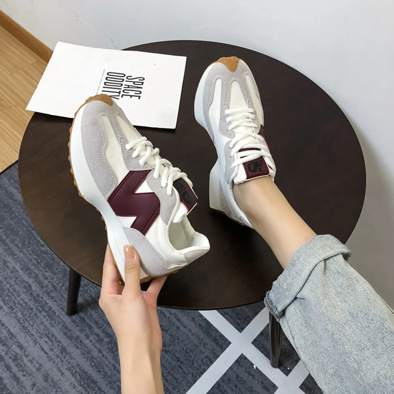 New Women's Causal Sneakers Summer Shoes Woman Fashion Breathable Lace Up Sports Shoes for Women Platform Walking Designer Shoes