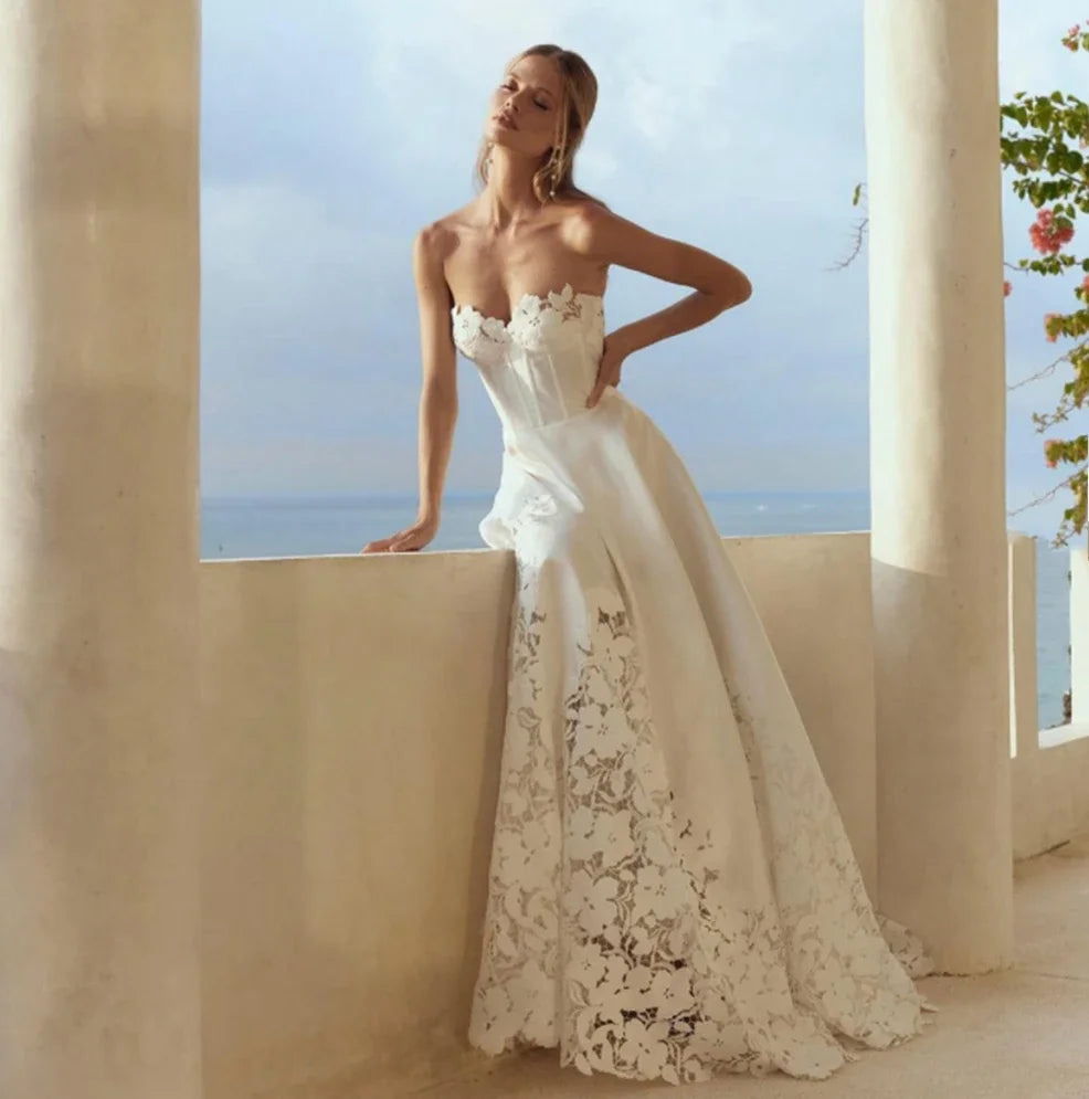 Customized  Elegant Wedding Dress  Women Illusion Lace Appliques Sleeveless Backless A-Line Long Tulle Bridal Gowns