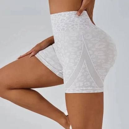 Women Sexy Peach Butt Yoga Shorts Leopard Print Tight Fit Exercise Cycling Pants Summer Fitness Yoga Wear Running Fitness Joggin